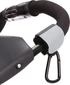 Fillikid Karabinerhalterung Für Kinderwagen Und Buggys Schwarz Mit Reflektor -Fillikid 25046946 03
